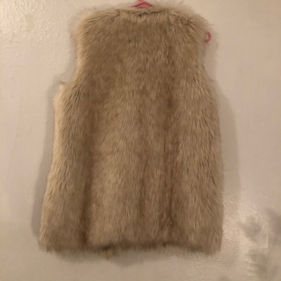 Zara Trafaluc Faux Fur Vest - Picture 4 of 6